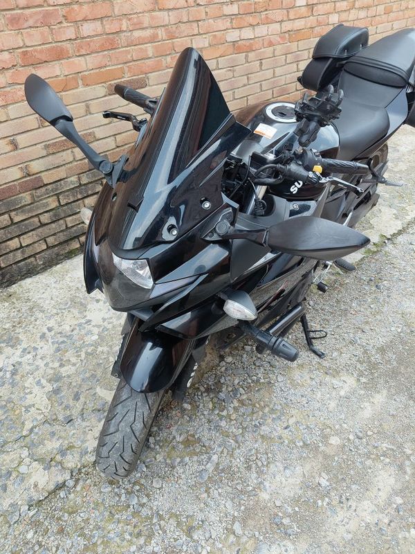豪爵铃木 GSX250R