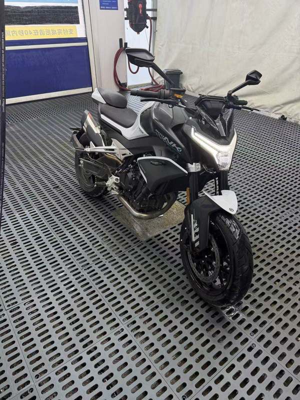 春风 800NK