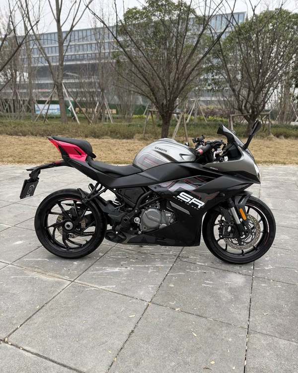 春风 250SR