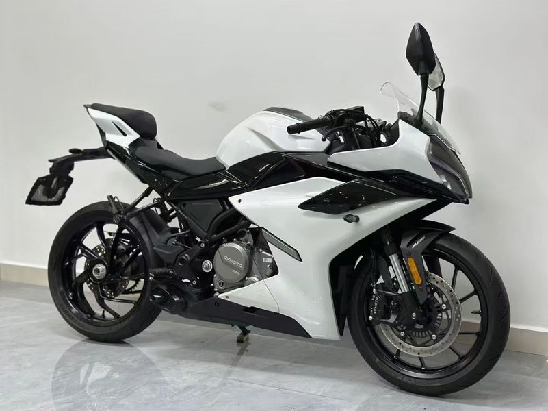 春风 250SR