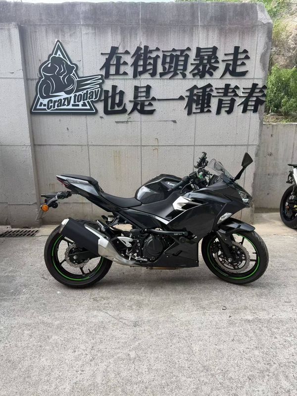 川崎 Ninja 400