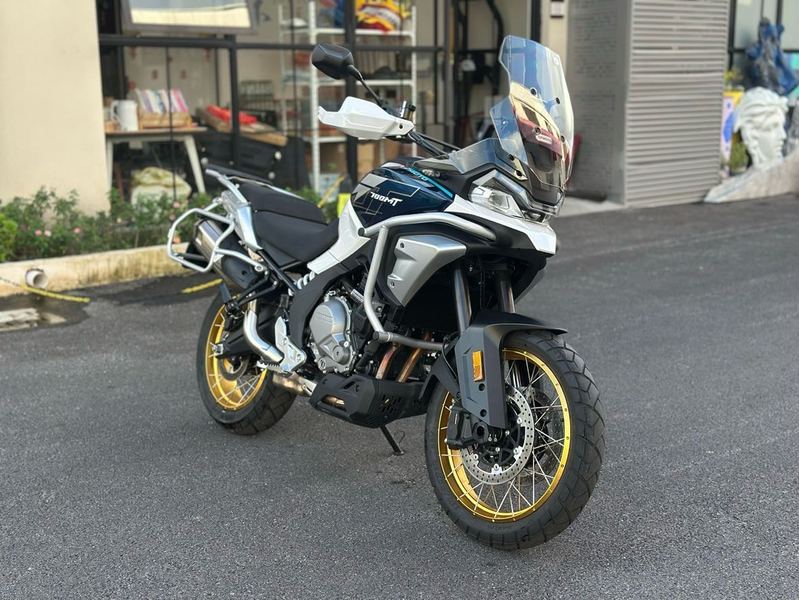 春风 700MT