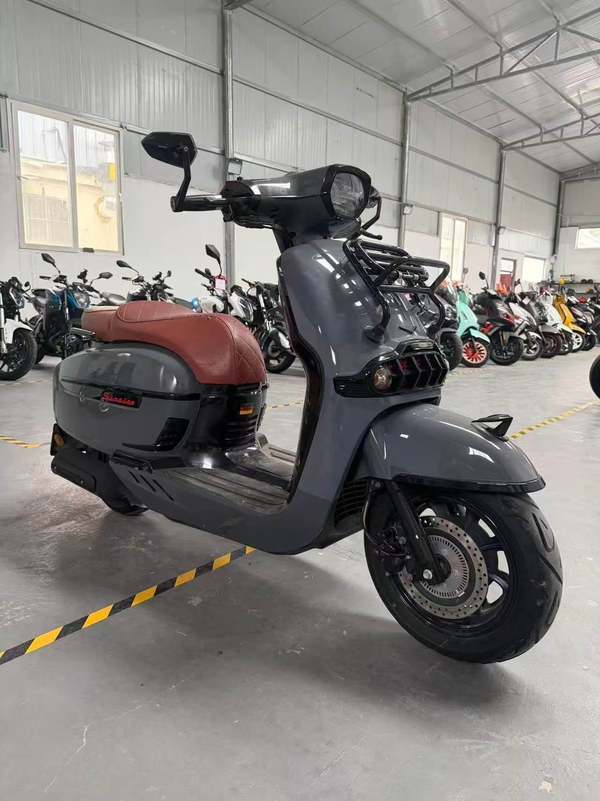 维多利亚 Sixties 150i