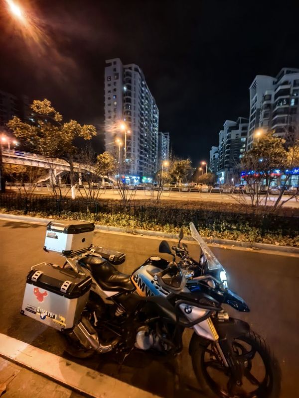 宝马 G 310 GS