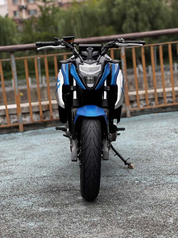 春风 650NK