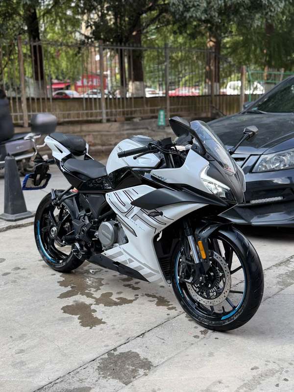 春风 250SR