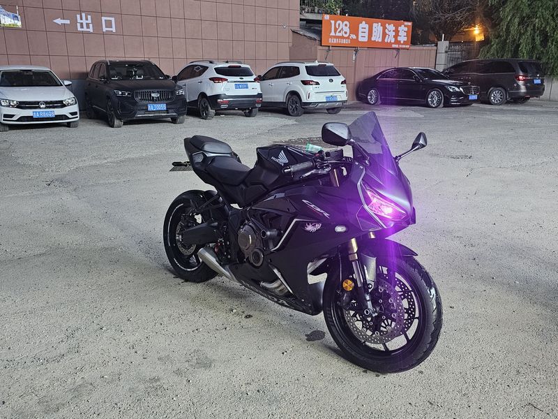 本田DREAMWING CBR650R