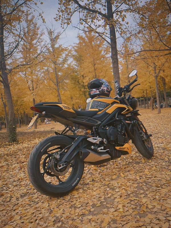 凯旋 Street Triple 765