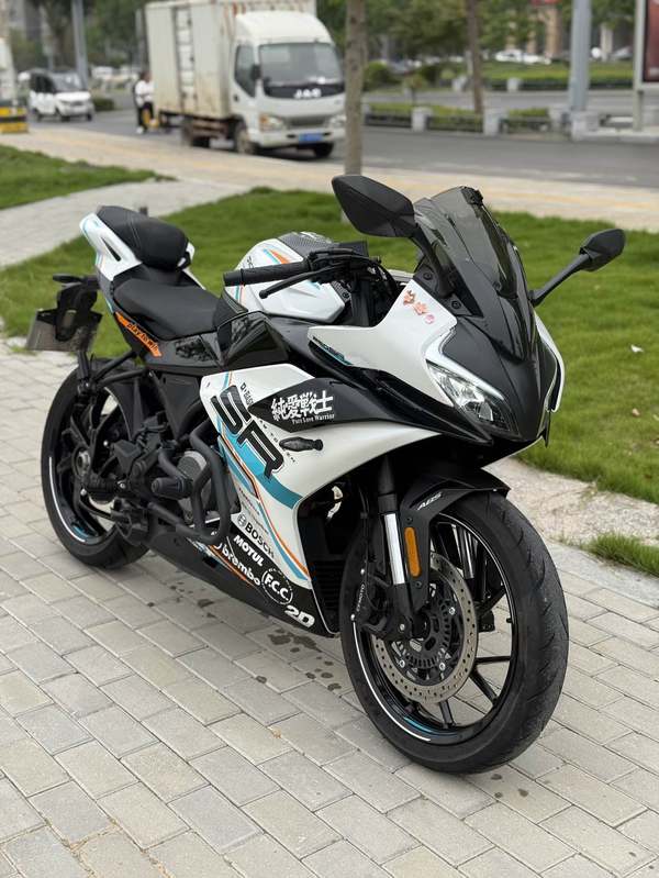 春风 250SR