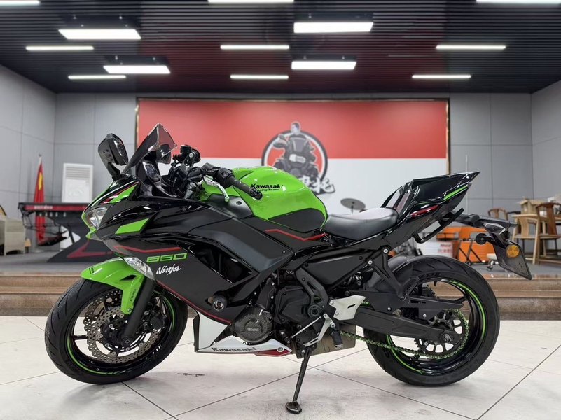 川崎 Ninja 650 