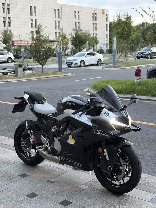 春风 675SR