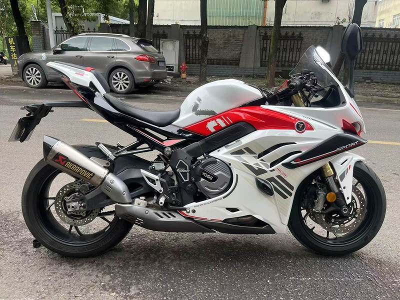 无极 RR660
