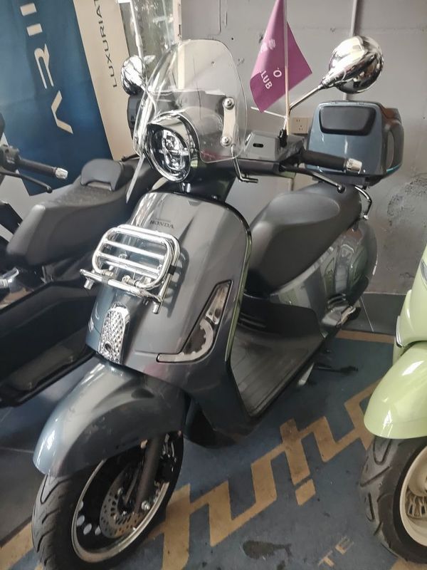 新大洲本田 NS150LA