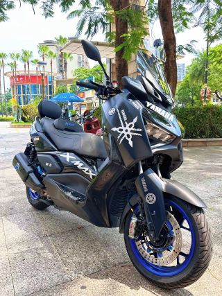 雅马哈 XMAX