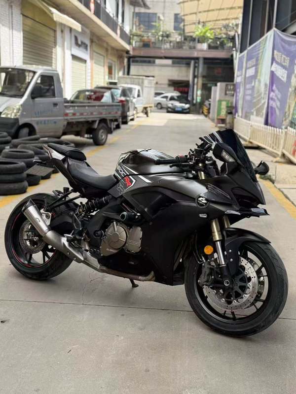QJMOTOR 赛600