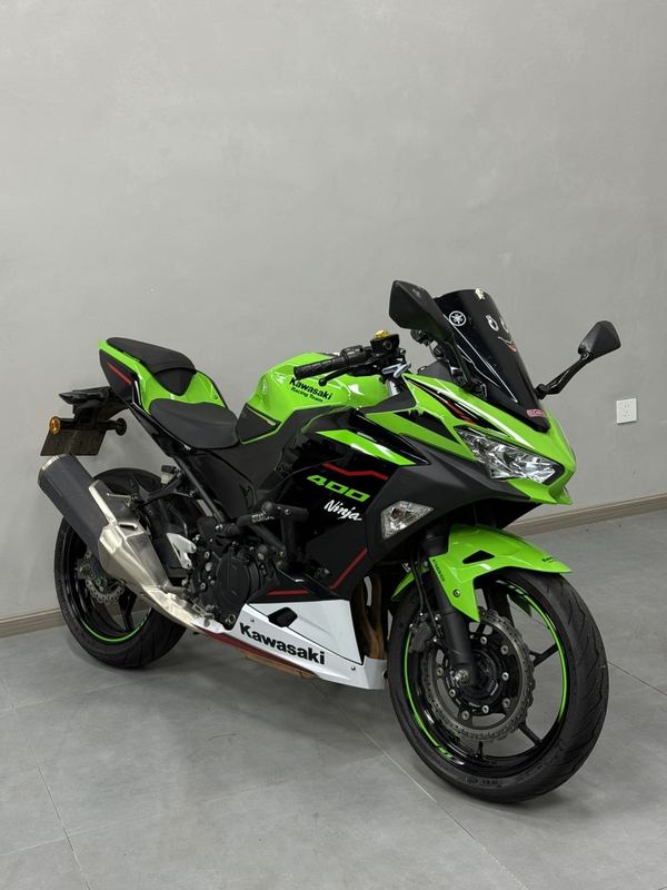 川崎 Ninja 400