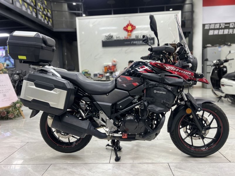 豪爵铃木 DL250
