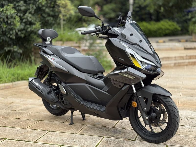 无极 翼龙 SR150R
