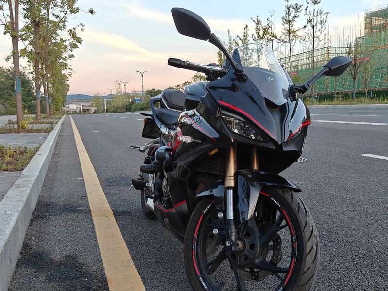 QJMOTOR 赛150