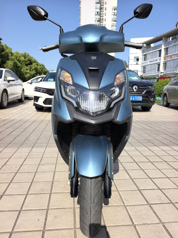 豪爵 UFD125