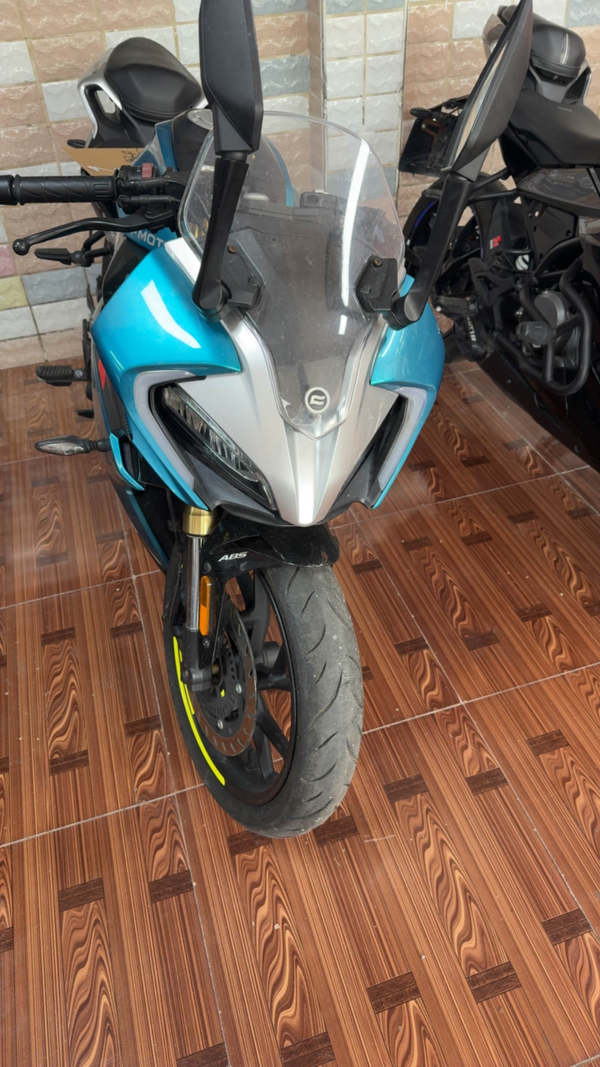 春风 250SR
