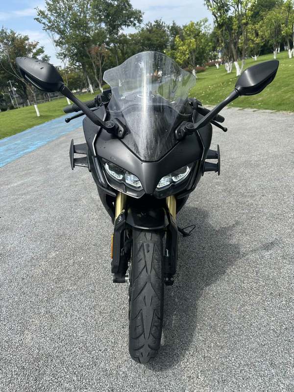 无极 250RR