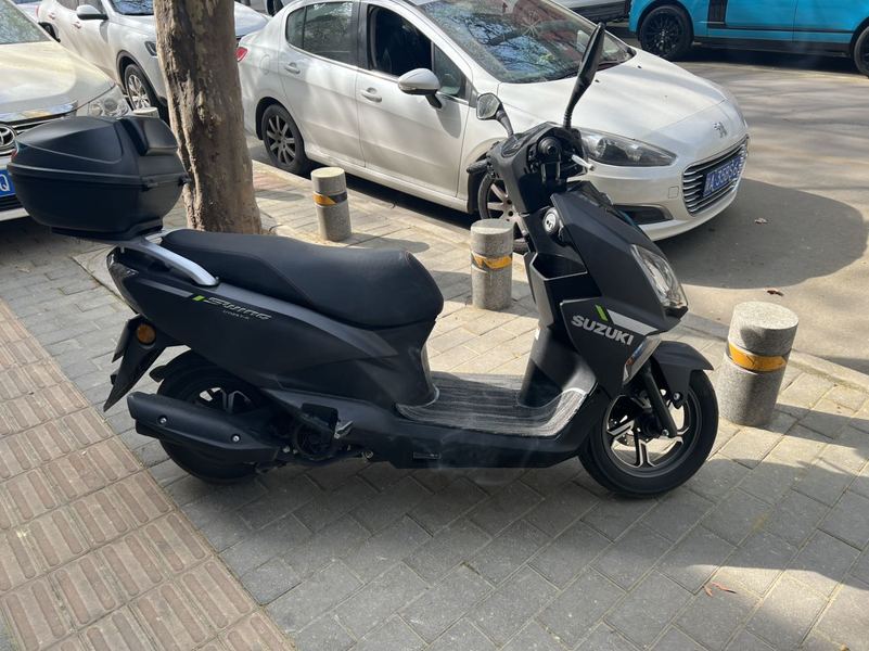 济南铃木 UY125