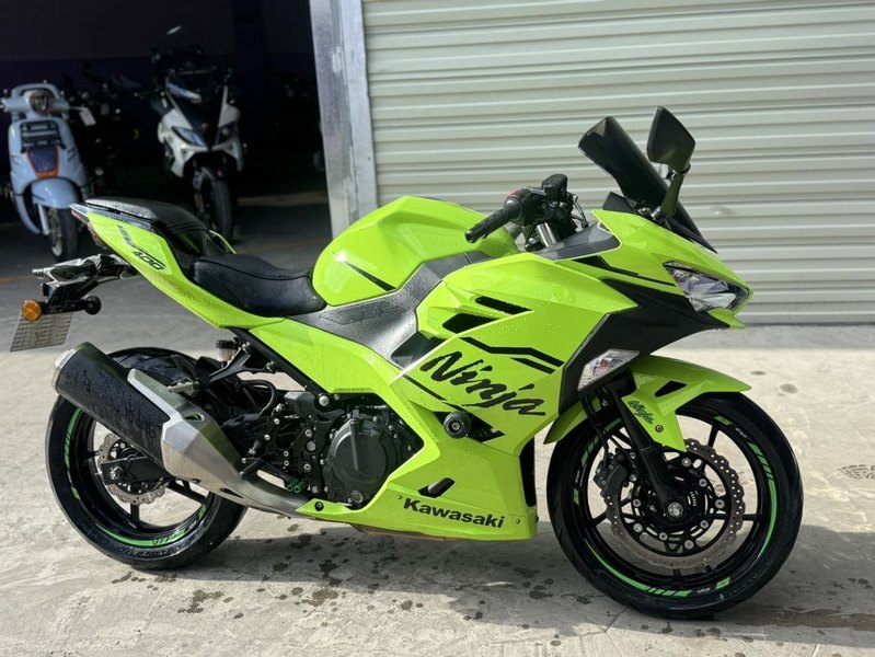 川崎 Ninja 400
