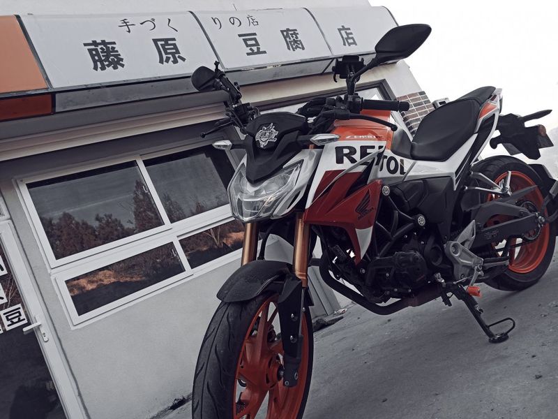五羊本田 CB190R 暴锋眼