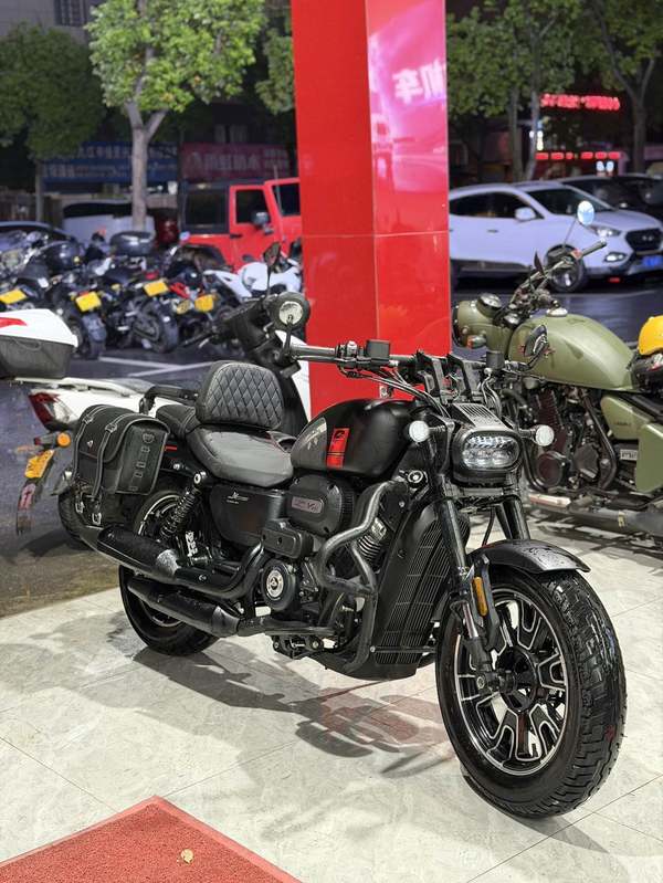 QJMOTOR 闪250