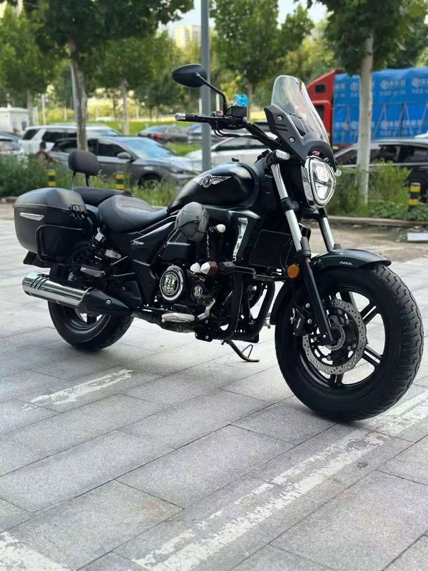 豪爵 TR300