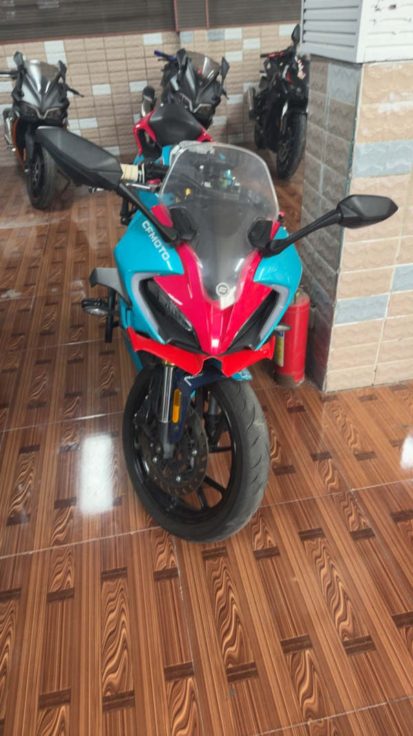 春风 250SR