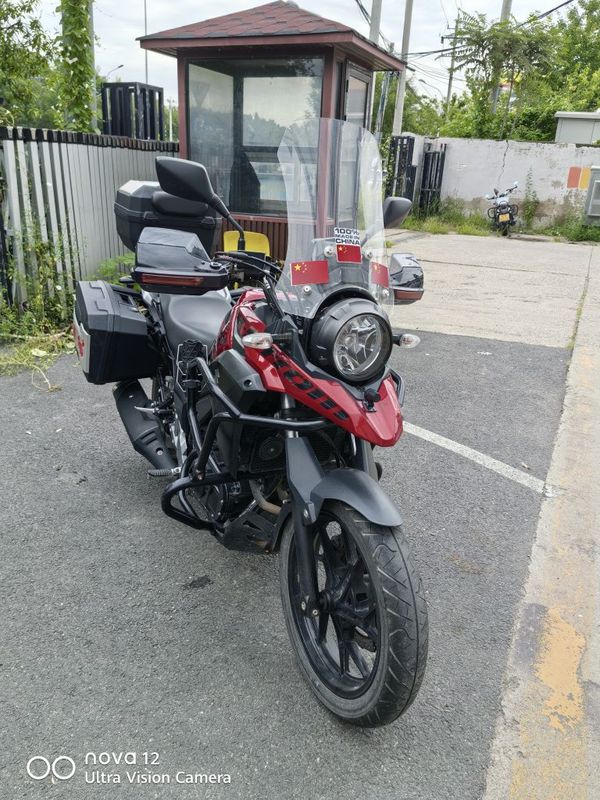 豪爵铃木 DL250