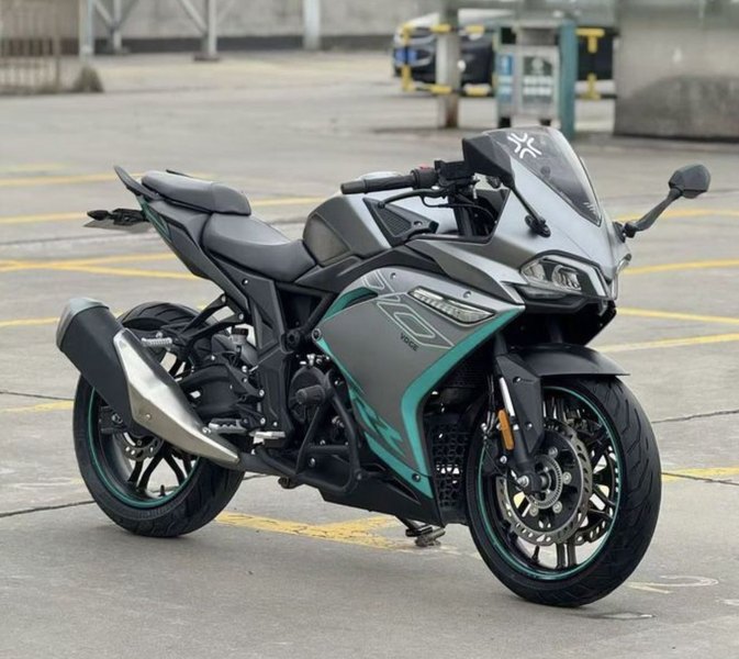 无极 300RR