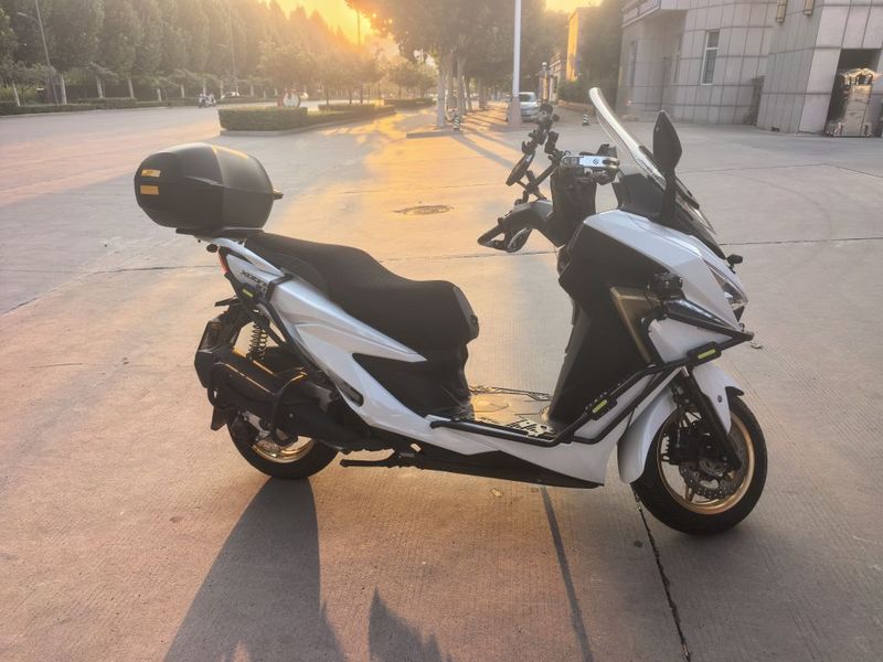 光阳 赛艇 ST250