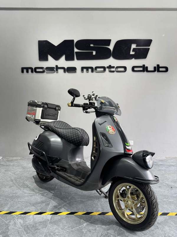 VESPA Sei Giorni