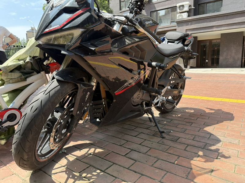 赛科龙 RC250