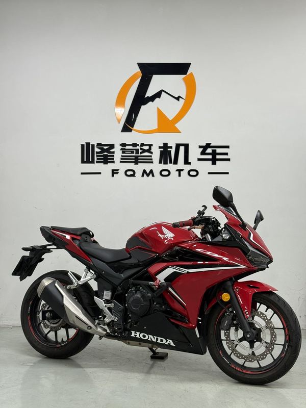 本田WING CBR400R