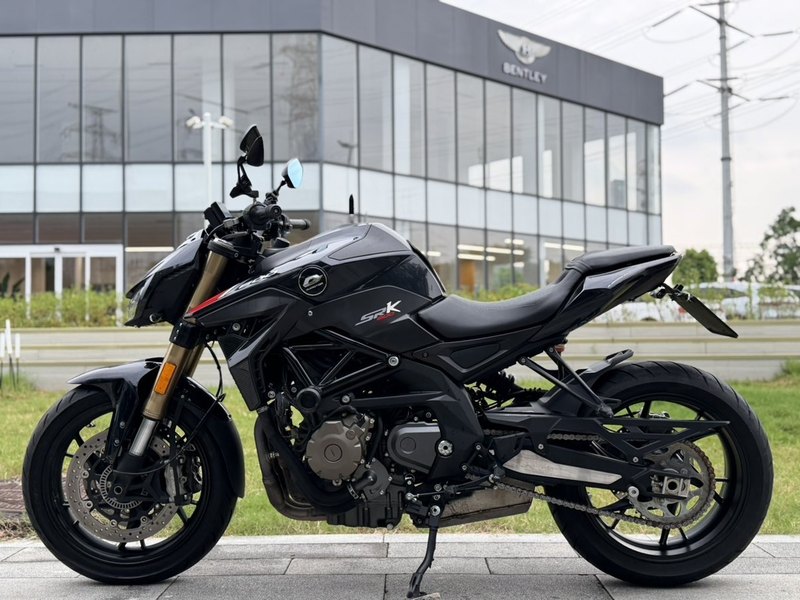 QJMOTOR 追600