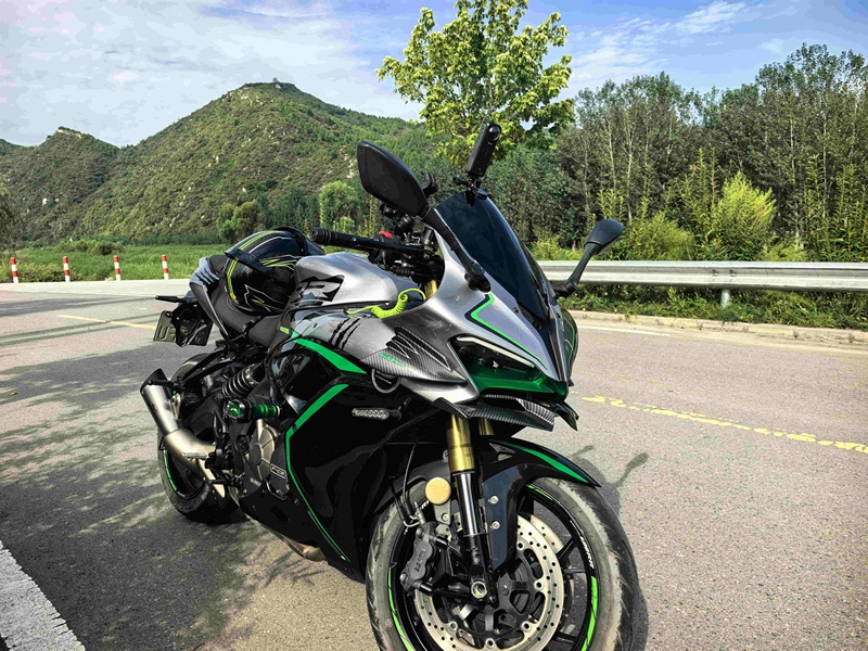 QJMOTOR 赛600