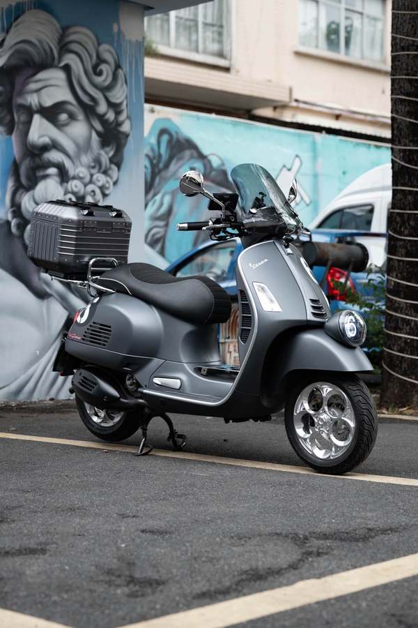 VESPA GTV