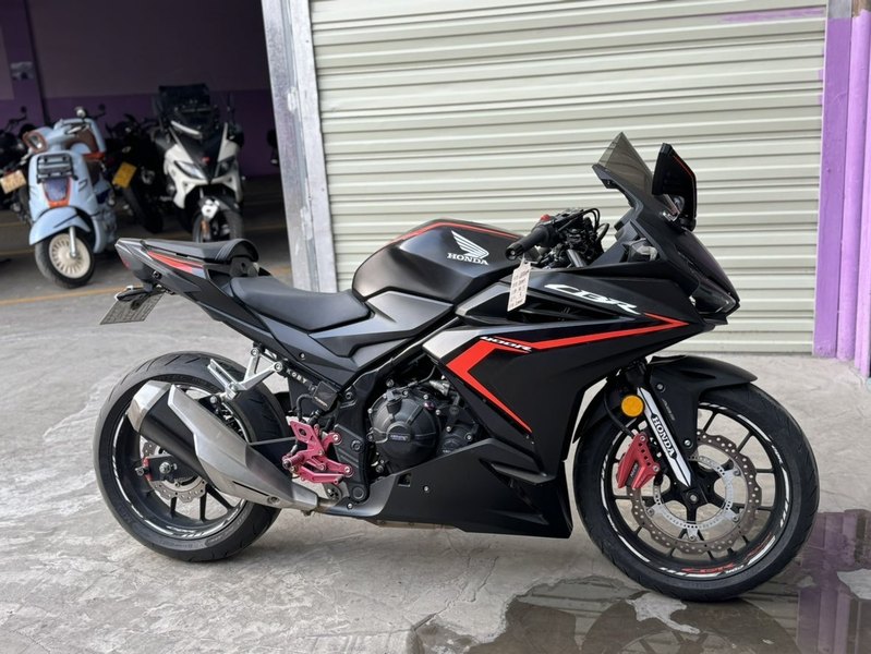 本田WING CBR400R