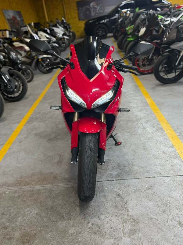 本田DREAMWING CBR650R