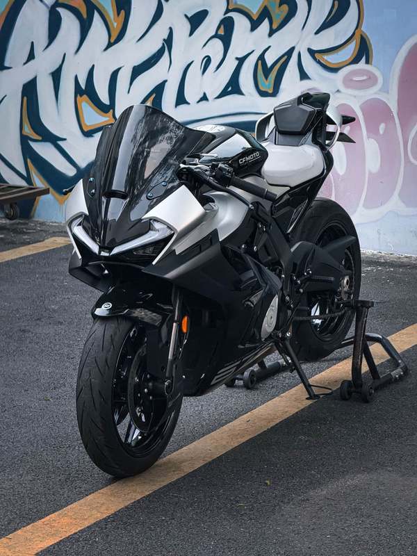 春风 675SR