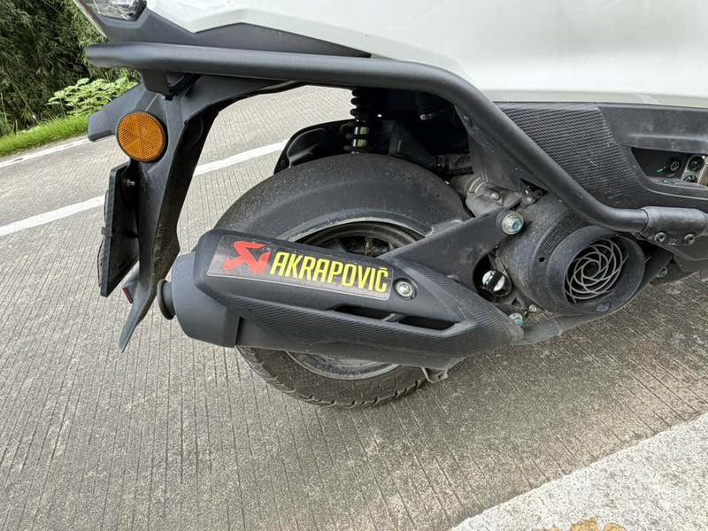 豪爵 ADX125