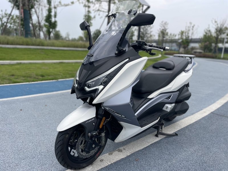 力刻 318 LK250T