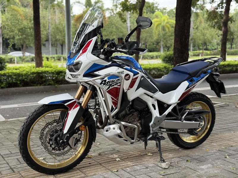 本田DREAMWING CRF1100L Africa Twin