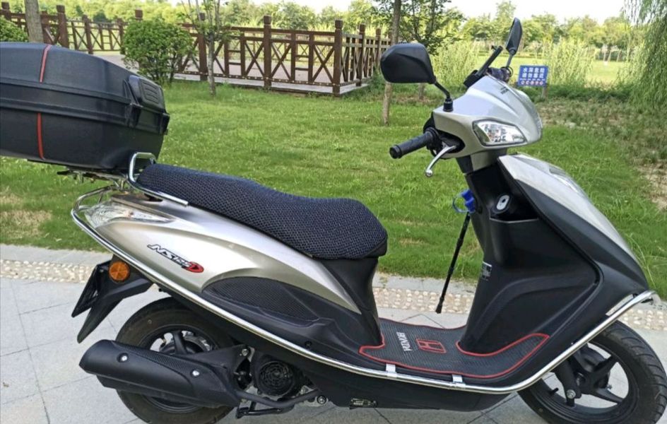 新大洲本田 NS125D