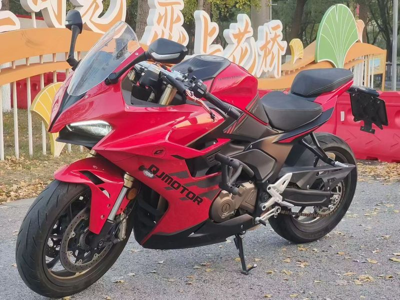 QJMOTOR 赛550