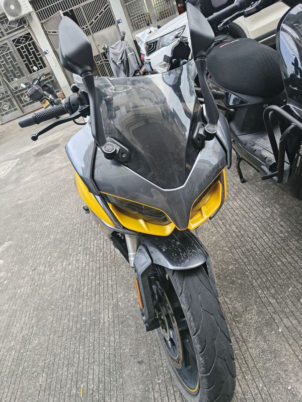 无极 250RR